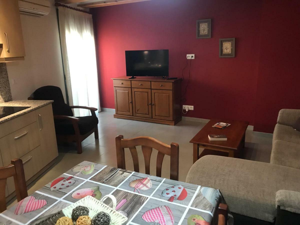 Apartaments Ca L'Albert Pobla de Segur Bagian luar foto