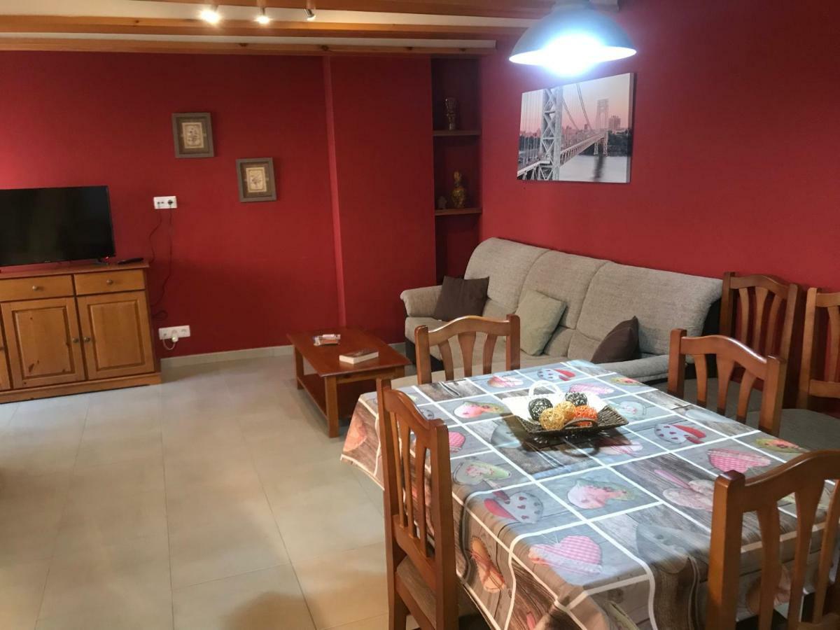Apartaments Ca L'Albert Pobla de Segur Bagian luar foto